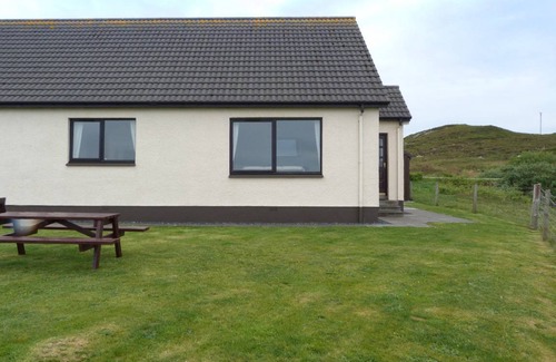 Drumchork Cottage | Cabin ∙ 2 bedrooms ∙ 4 guests