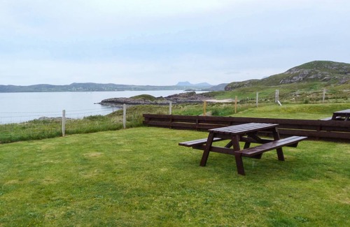 Drumchork Cottage | Cabin ∙ 2 bedrooms ∙ 4 guests