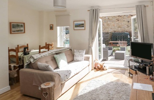 Powburn Cottage | Cabin ∙ 2 bedrooms ∙ 4 guests