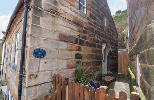 Staithes Cottage | Cabin ∙ 2 bedrooms ∙ 4 guests