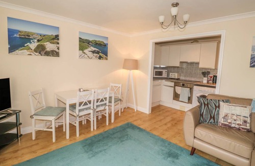 Tintagel Cottage | Cabin ∙ 2 bedrooms ∙ 4 guests