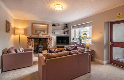 Knock Cottage | Cabin ∙ 2 bedrooms ∙ 4 guests