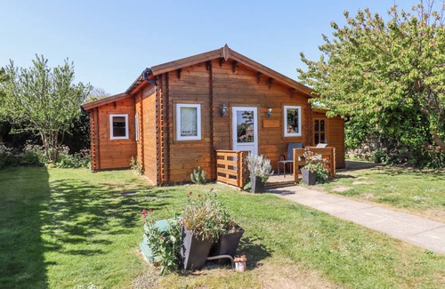 Cresswell Cottage | Cabin ∙ 2 bedrooms ∙ 4 guests