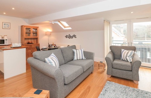 Dartmouth Cottage | Cabin ∙ 2 bedrooms ∙ 4 guests