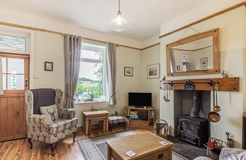 Glaisdale Cottage | Cabin ∙ 2 bedrooms ∙ 3 guests