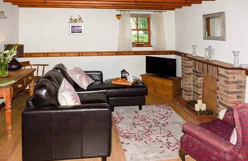 Hinderwell Cottage | Cabin ∙ 2 bedrooms ∙ 4 guests