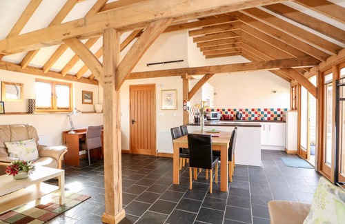 Hunstanton Cottage | Cabin ∙ 2 bedrooms ∙ 4 guests