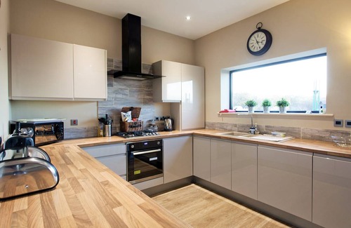 Consett Cottage | Cabin ∙ 2 bedrooms ∙ 4 guests