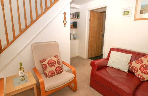 Tideswell Cottage | Cabin ∙ 2 bedrooms ∙ 4 guests