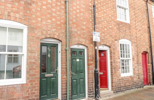 Stratford-upon-Avon Cottage | Cabin ∙ 2 bedrooms ∙ 4 guests