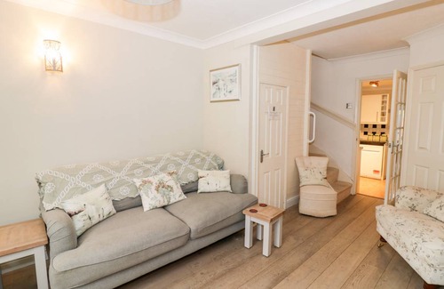 Stratford-upon-Avon Cottage | Cabin ∙ 2 bedrooms ∙ 4 guests