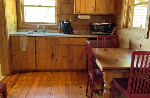 Purlear Cabin | Cabin #2 The Sky Retreat - Off the Blue Ridge Parkway