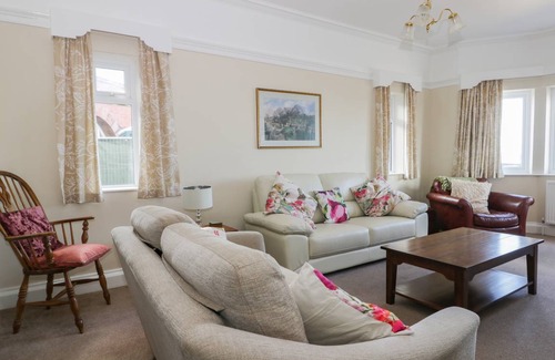 Bridlington Cottage | Cabin ∙ 3 bedrooms ∙ 8 guests