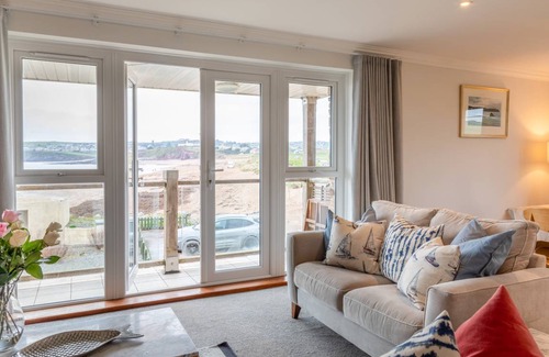 Burgh Island Cottage | Cabin ∙ 3 bedrooms ∙ 6 guests