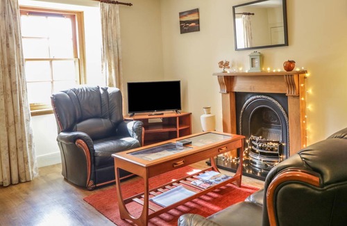 Cullen Cottage | Cabin ∙ 3 bedrooms ∙ 4 guests