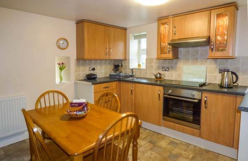 Staithes Cottage | Cabin ∙ 3 bedrooms ∙ 4 guests