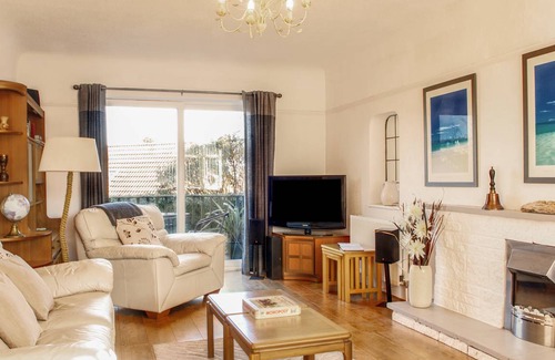 Benllech Cottage | Cabin ∙ 3 bedrooms ∙ 5 guests