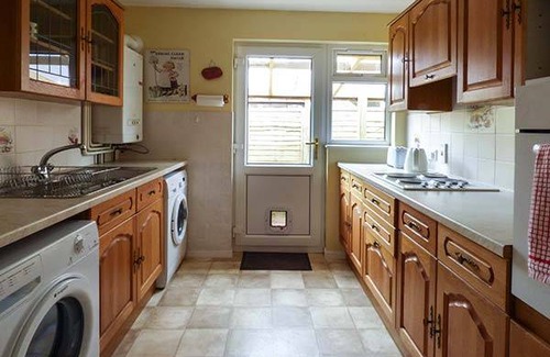 Wells Cottage | Cabin ∙ 3 bedrooms ∙ 5 guests