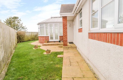 Amlwch Cottage | Cabin ∙ 3 bedrooms ∙ 6 guests