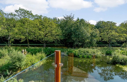 Rastrick Cottage | Cabin ∙ 3 bedrooms ∙ 6 guests
