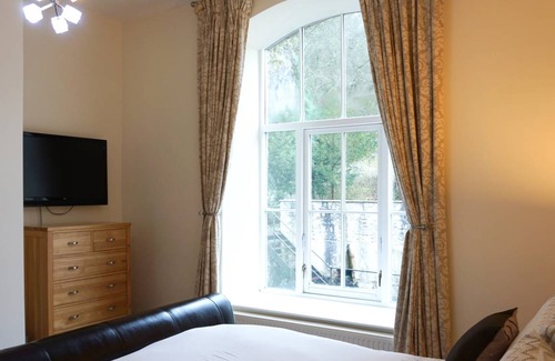 Litton Mill Cottage | Cabin ∙ 3 bedrooms ∙ 6 guests