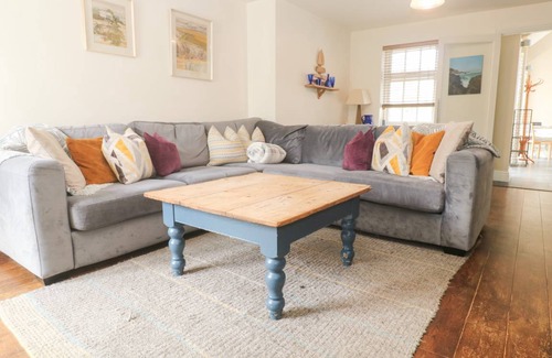 Crantock Cottage | Cabin ∙ 3 bedrooms ∙ 6 guests