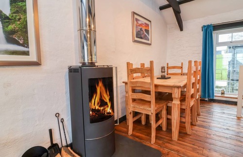 Tintagel Cottage | Cabin ∙ 3 bedrooms ∙ 6 guests