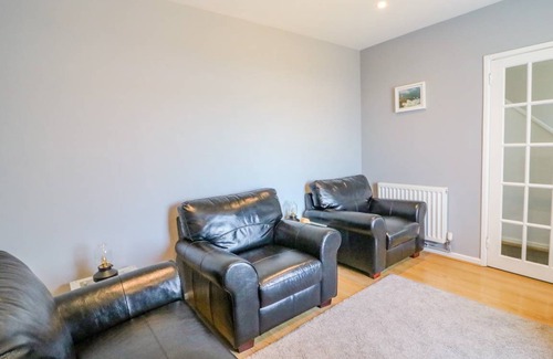 Wyke Regis Cottage | Cabin ∙ 3 bedrooms ∙ 6 guests