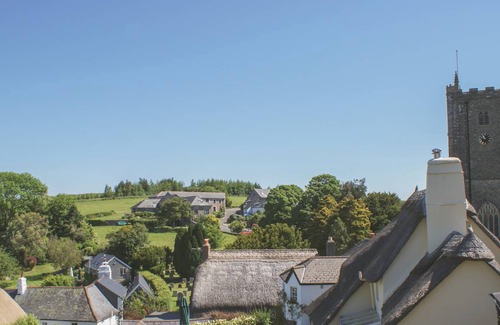 Dittisham Cottage | Cabin ∙ 3 bedrooms ∙ 5 guests