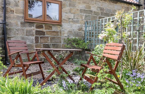 Hinderwell Cottage | Cabin ∙ 3 bedrooms ∙ 6 guests