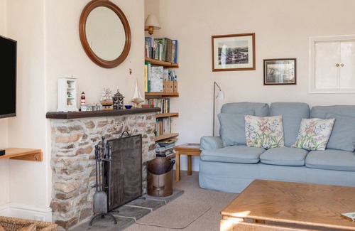 Hope-Cove Cottage | Cabin ∙ 3 bedrooms ∙ 6 guests