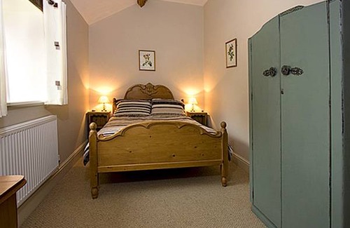 Meerbrook Cottage | Cabin ∙ 3 bedrooms ∙ 7 guests