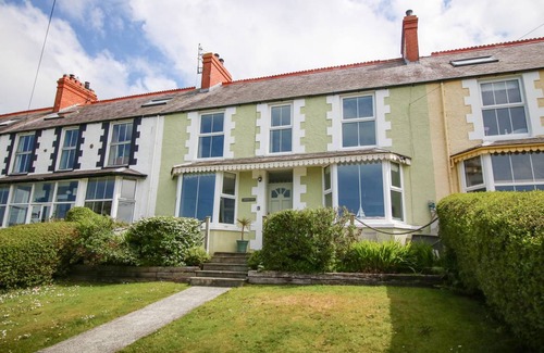 Cemaes Bay Cottage | Cabin ∙ 3 bedrooms ∙ 6 guests