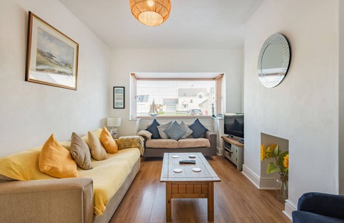 Cemaes Bay Cottage | Cabin ∙ 3 bedrooms ∙ 6 guests