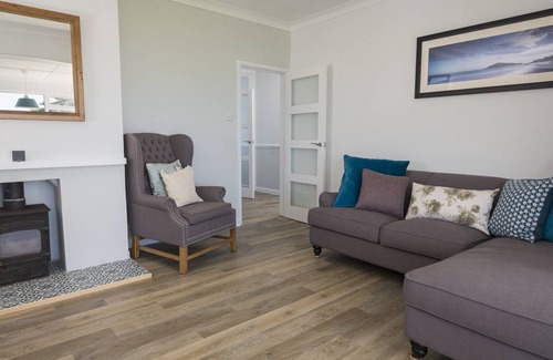 Bigbury-on-Sea Cottage | Cabin ∙ 4 bedrooms ∙ 8 guests