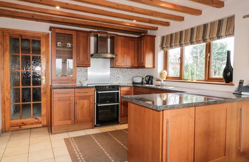 Drybrook Cottage | Cabin ∙ 4 bedrooms ∙ 8 guests