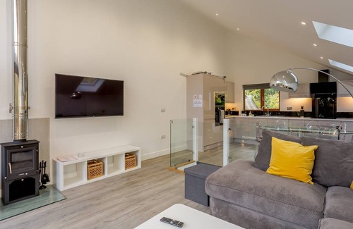 Rastrick Cottage | Cabin ∙ 4 bedrooms ∙ 8 guests
