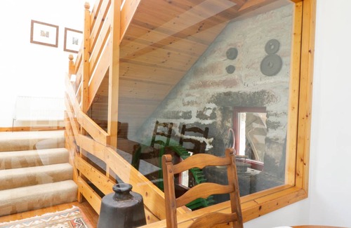 Murthill Cottage | Cabin ∙ 4 bedrooms ∙ 8 guests