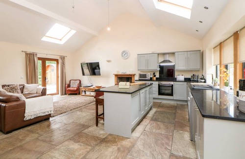 Hollow Meadows Cottage | Cabin ∙ 4 bedrooms ∙ 8 guests