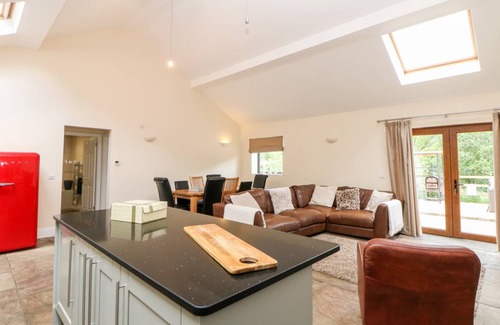 Hollow Meadows Cottage | Cabin ∙ 4 bedrooms ∙ 8 guests