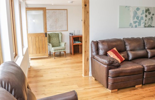Munslow Cottage | Cabin ∙ 4 bedrooms ∙ 8 guests