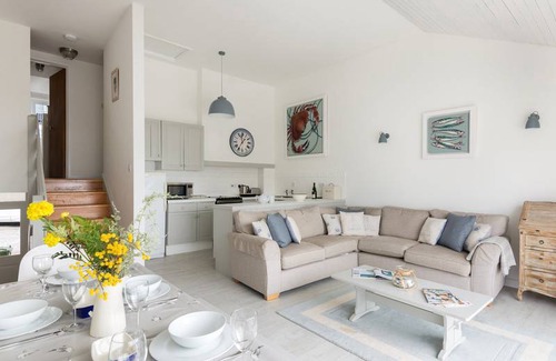 Rock Cottage | Cabin ∙ 4 bedrooms ∙ 8 guests