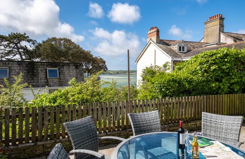 Rock Cottage | Cabin ∙ 4 bedrooms ∙ 8 guests