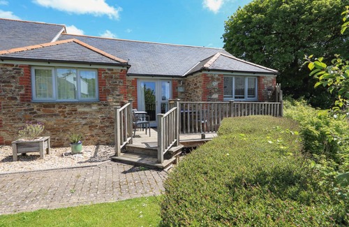 Bugford Cottage | Cabin ∙ 5 bedrooms ∙ 10 guests
