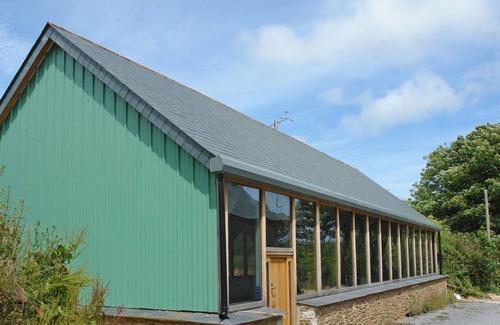 Washbourne Cottage | Cabin ∙ 8 bedrooms ∙ 18 guests