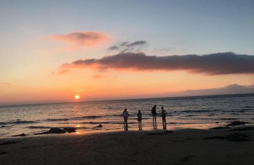 Llwyngwril Ski Chalet | CABIN 8 Pet friendly Family glamping Seaview