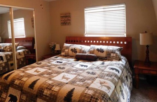 Sugarloaf Cabin | Cabin - A Good Time Rental