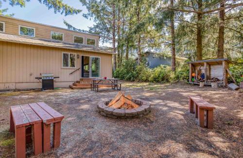 Rockaway Beach House | Cabin at the Beach - Meredith Lodging