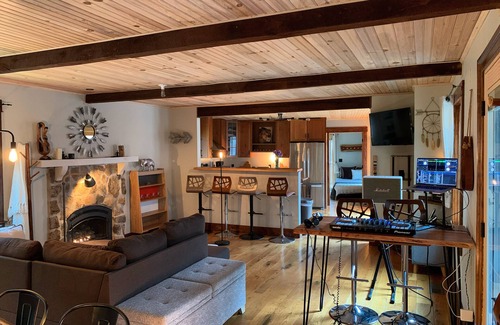 Roseland House | Cabin By The Falls