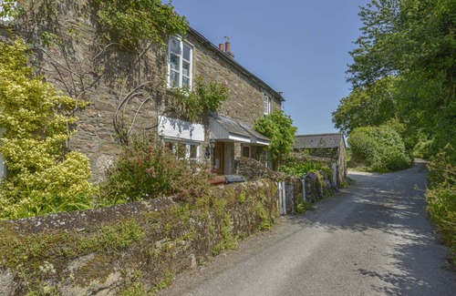 Burgh Island Cottage | Cabin ∙ 2 bedrooms ∙ 4 guests